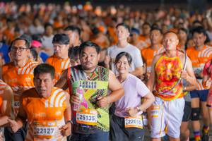 BIB: 22127, 25135, 22010, 999
                            <button type="button" onclick="openModal(22826558)" class="btn btn-primary btn-sm float-right btn-popup" data-toggle="modal" data-target=".modal-high-quality">
                        <i class="fas fa-shopping-cart"></i> Add to Cart
                    </button>
                                            <button type="button" onclick="isThisMe(22826558, true)" class="btn btn-success btn-sm float-right btn-popup btn-isme hidden" data-toggle="tooltip" data-placement="bottom" title="นี่คือรูปของคุณใช่ไหม คลิกที่นี่เพื่อเอาเข้าอัลบั้ม">
                        <i class="fas fa-plus"></i> Add to album
                    </button>
                    <button type="button" onclick="isThisMe(22826558, false)" class="btn btn-warning btn-sm float-right btn-popup btn-isnotme hidden">
                        <i class="fas fa-ban"></i> Remove from album
                    </button>